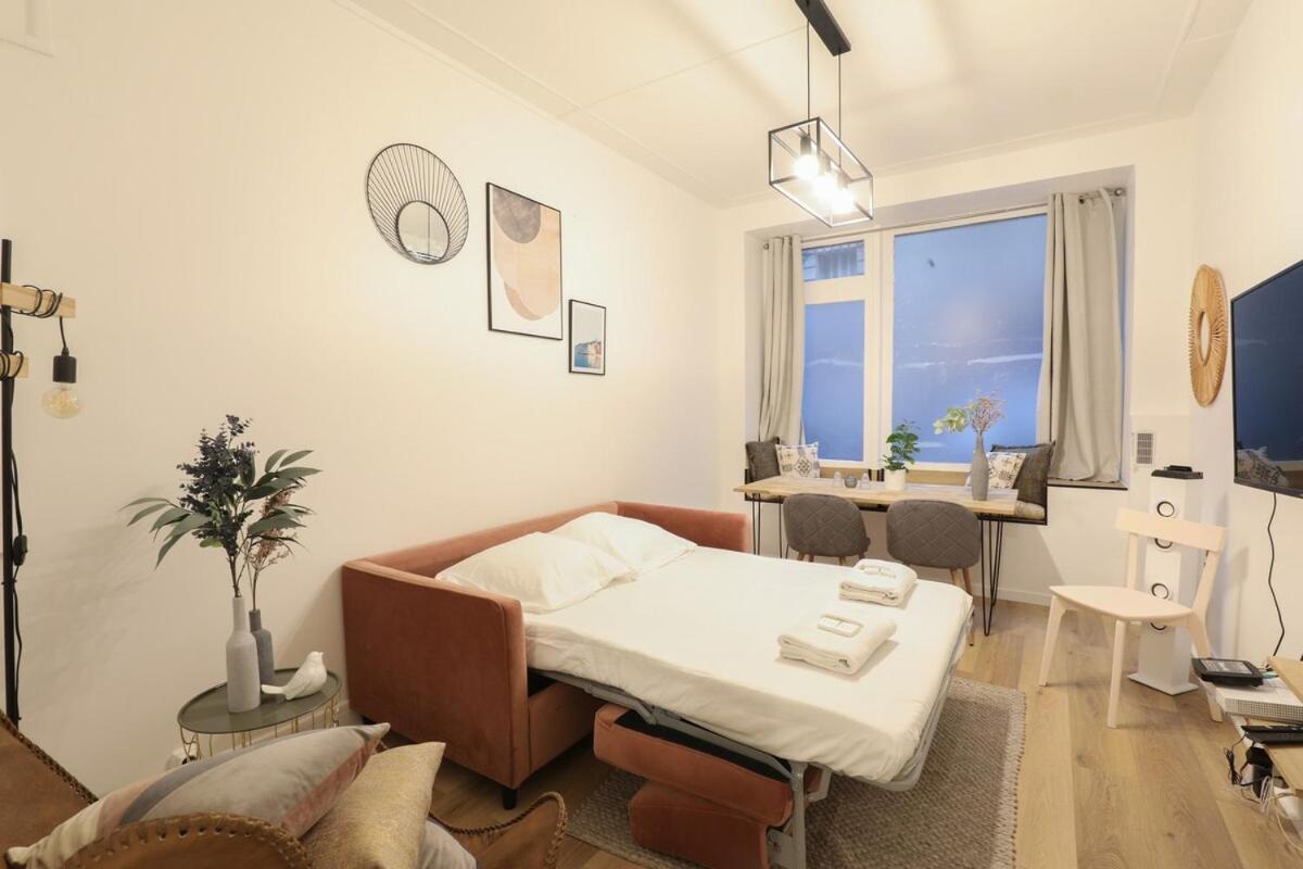 DEMAISTRE Refurbished apartment close to Sacré Coeur 4P Paris Extérieur photo